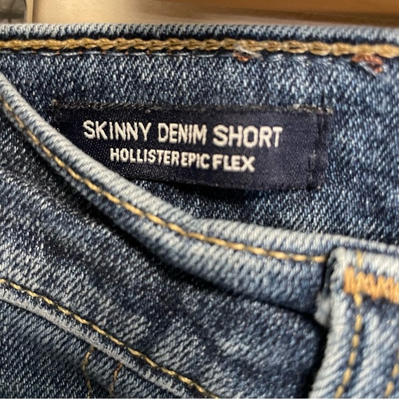 Hollister Blue Jean Shorts Distressed Cutoff Style Women’s Size 29 - Picture 3 of 4